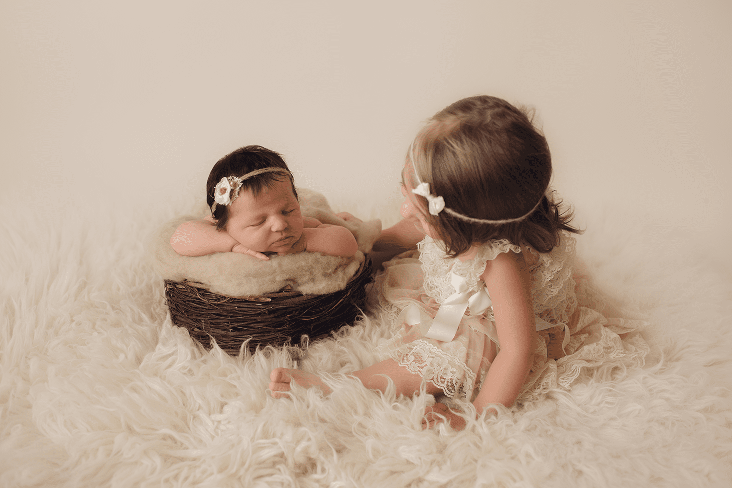 Arlington Heights Newborn Photographer | Agata Brannon Photography