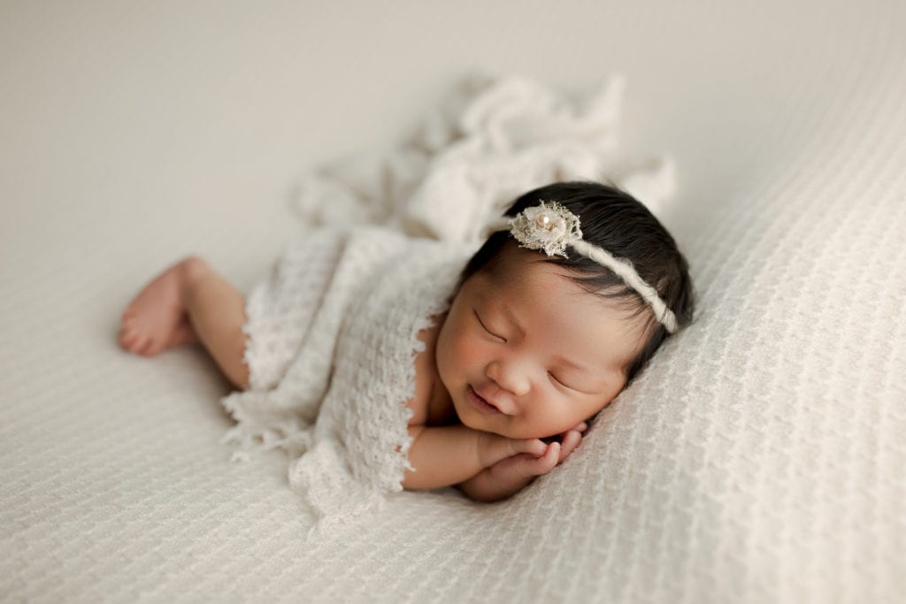 chicagoland newborn photographer