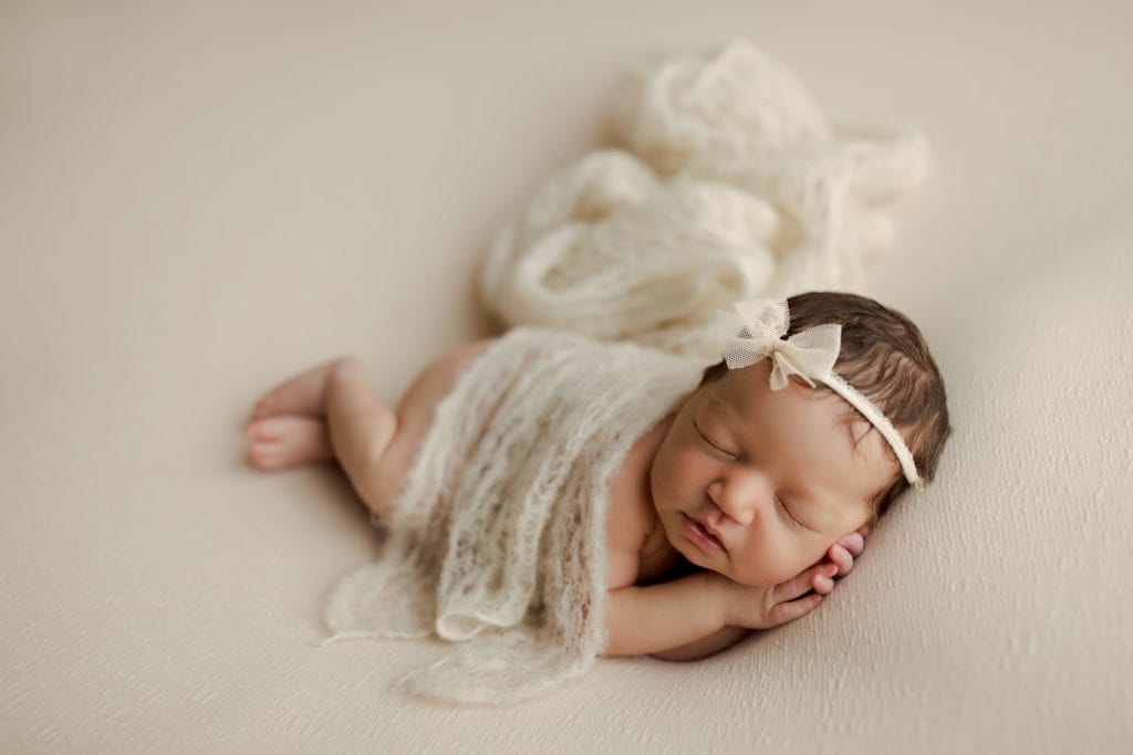 newborn photography Long Grove