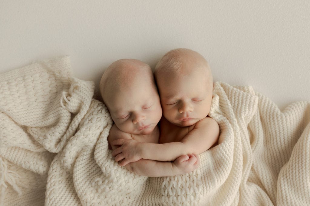 twin brother newborn photo shoot