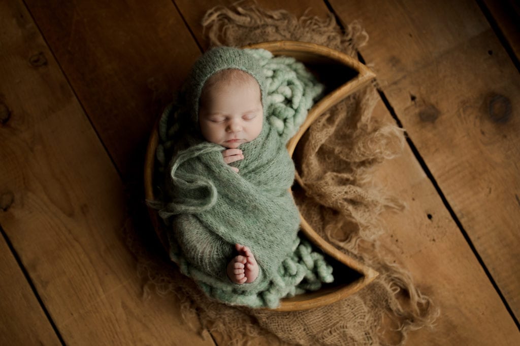 moon prop at Chicagoland newborn session