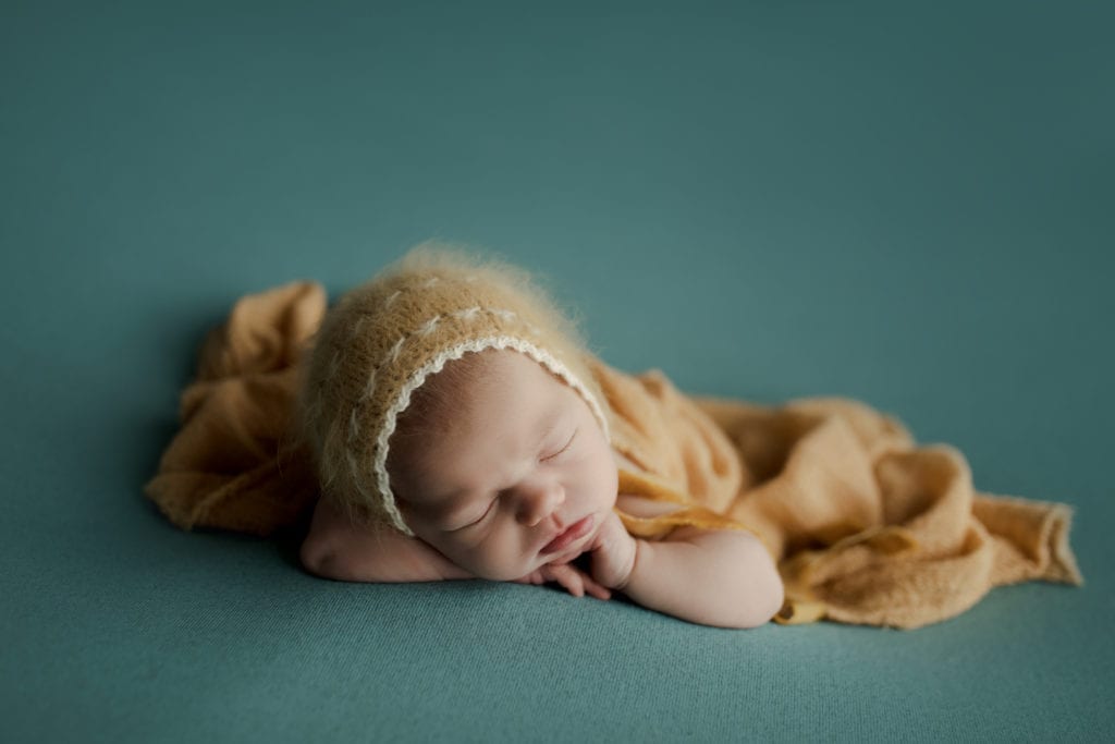 Chicago newborn photographer