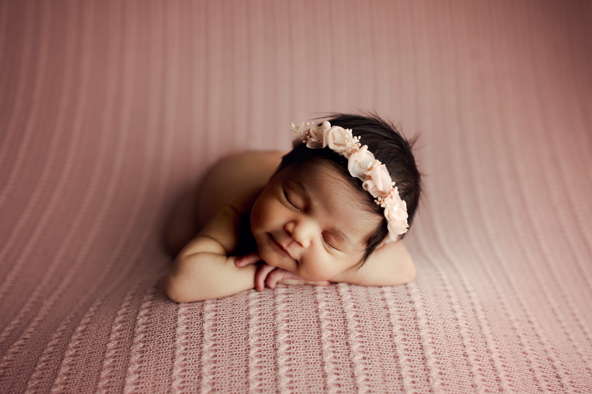 Bartlett newborn photographer